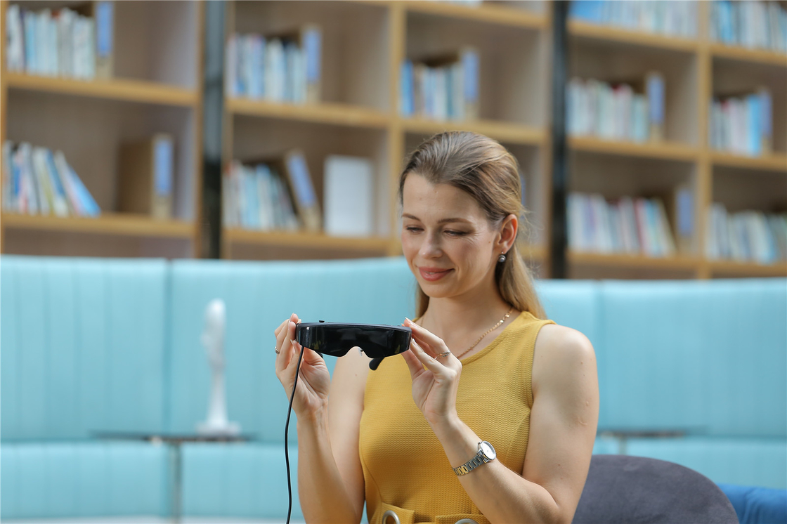 Óculos 3D 1080P HDMI & TYPE C 1800 Nits Óculos VR inteligentes para vídeo / jogos